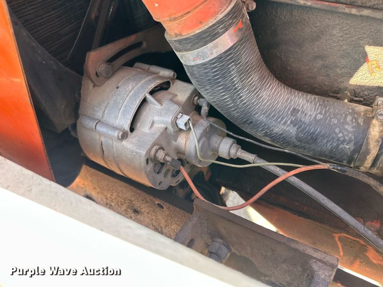 image for item EQ4568 Allis-Chalmers 175 tractor