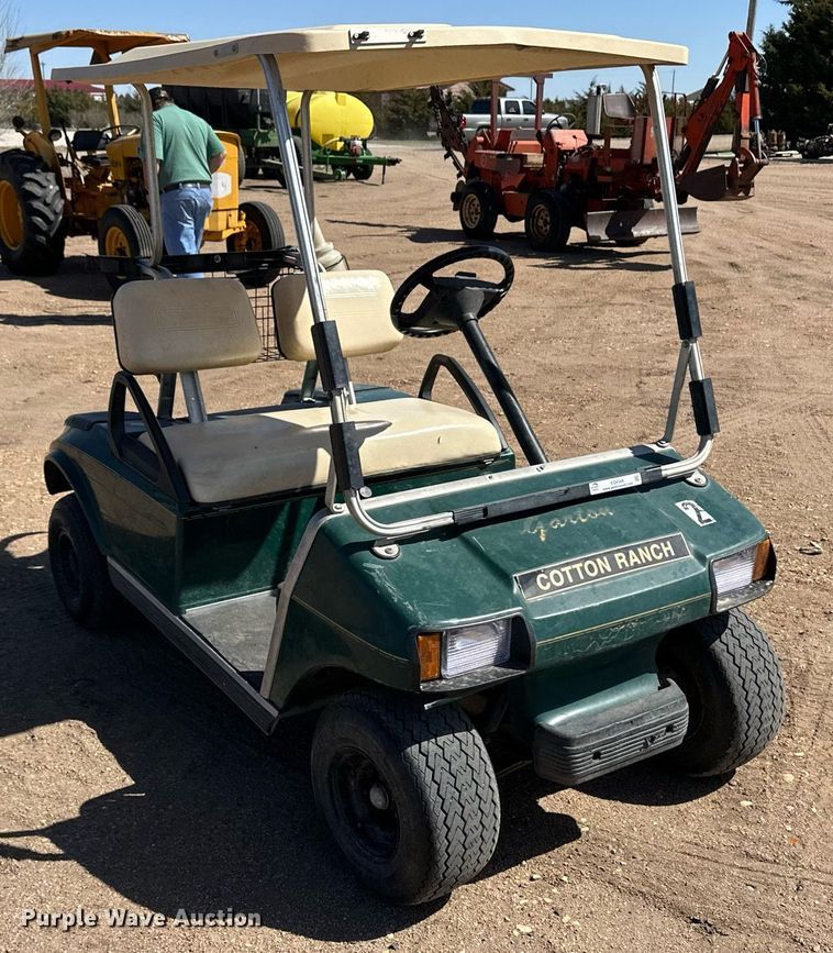 image for item EQ4569 1999 Club Car DS golf cart