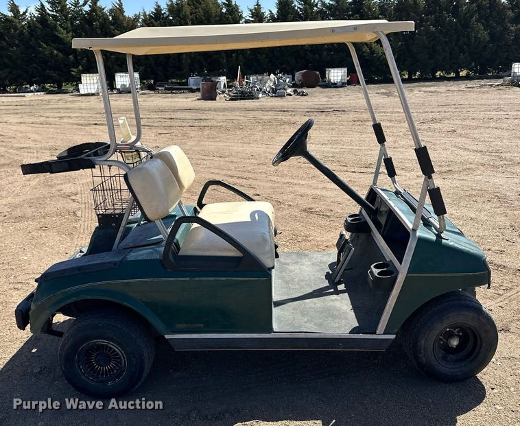 image for item EQ4569 1999 Club Car DS golf cart