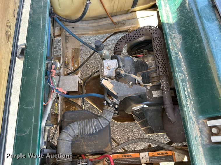 image for item EQ4569 1999 Club Car DS golf cart