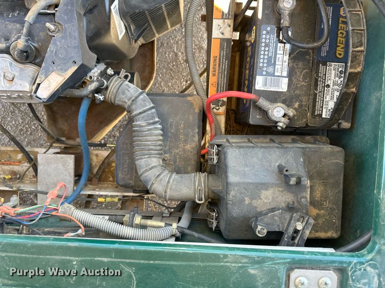 image for item EQ4569 1999 Club Car DS golf cart