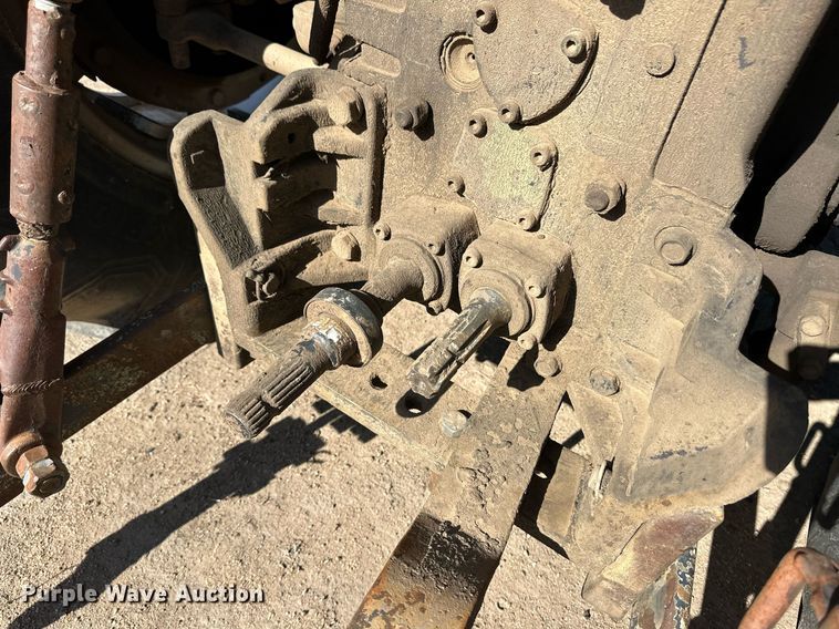 image for item EQ4570 Deutz-Allis 7085 MFWD tractor