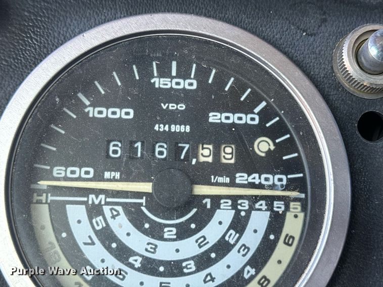 image for item EQ4570 Deutz-Allis 7085 MFWD tractor