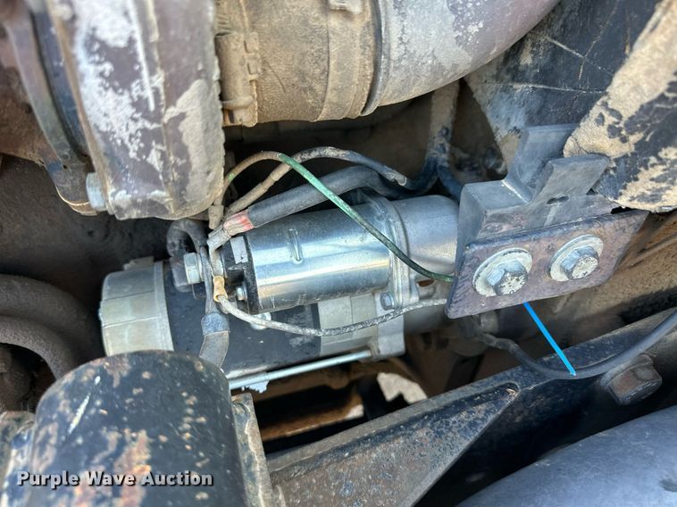 image for item EQ4570 Deutz-Allis 7085 MFWD tractor