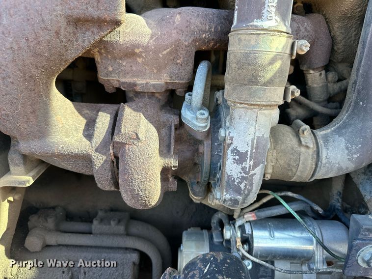 image for item EQ4570 Deutz-Allis 7085 MFWD tractor