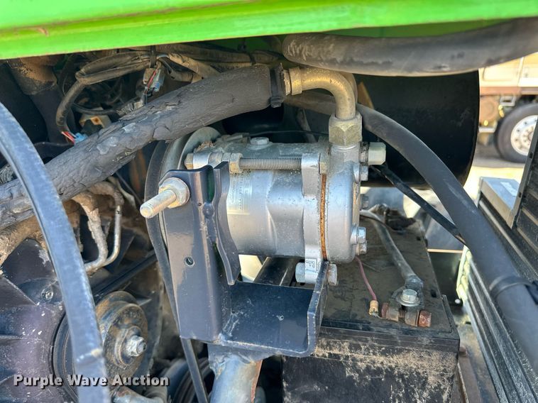 image for item EQ4570 Deutz-Allis 7085 MFWD tractor