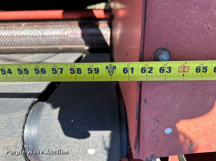 image for item EQ4572 New Holland BR780 round baler