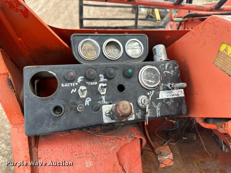 image for item EQ4621 Koehring 5522 telehandler