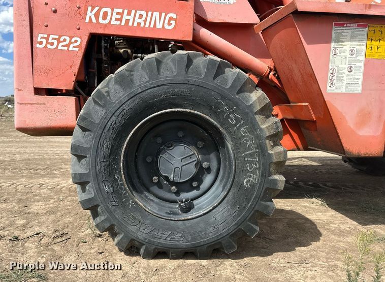 image for item EQ4621 Koehring 5522 telehandler