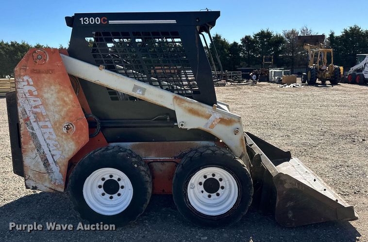 image for item EQ4634 Scat Trak 1300C skid steer loader