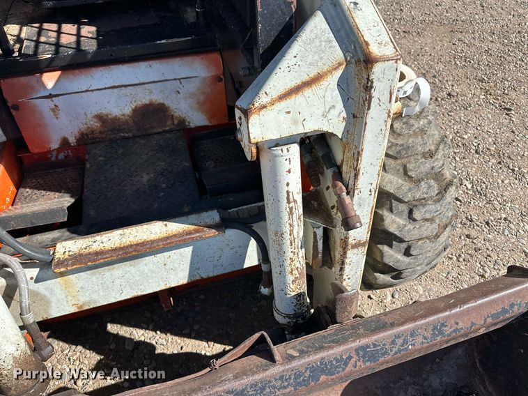 image for item EQ4634 Scat Trak 1300C skid steer loader