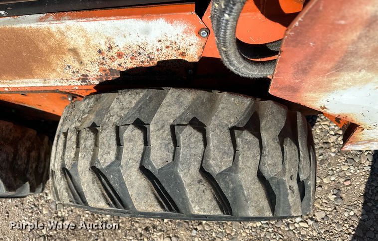 image for item EQ4634 Scat Trak 1300C skid steer loader
