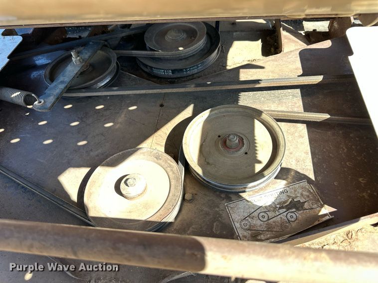 image for item EQ4635 Grasshopper 325D ZTR lawn mower