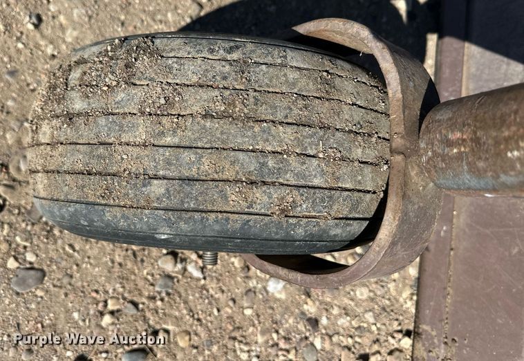 image for item EQ4635 Grasshopper 325D ZTR lawn mower