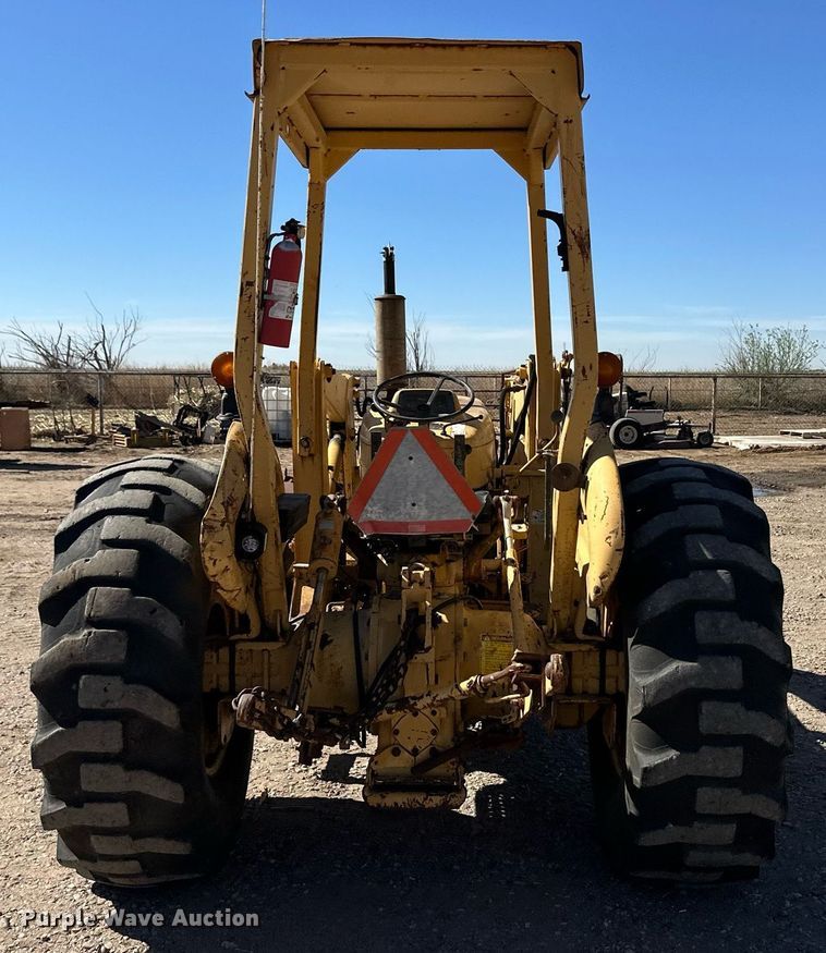 image for item EQ4639 Ford 445A tractor