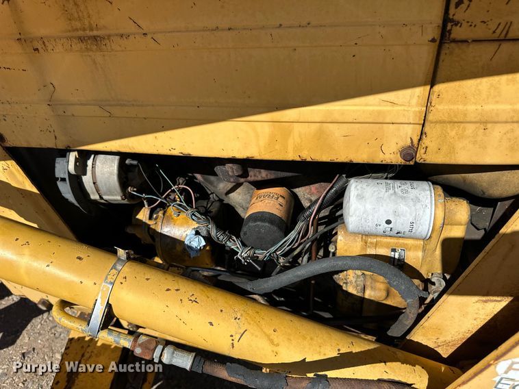 image for item EQ4639 Ford 445A tractor