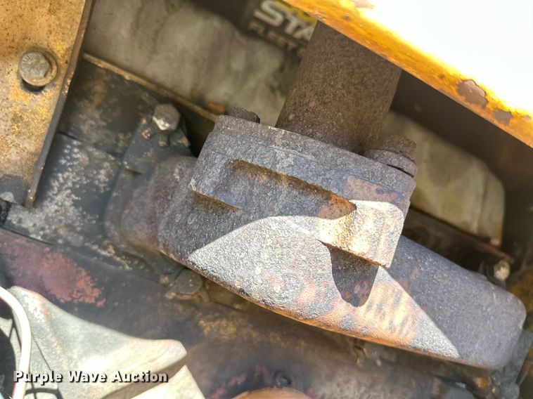 image for item EQ4639 Ford 445A tractor