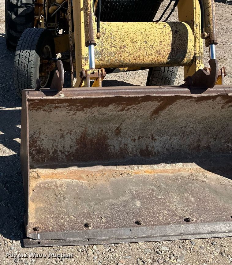 image for item EQ4639 Ford 445A tractor