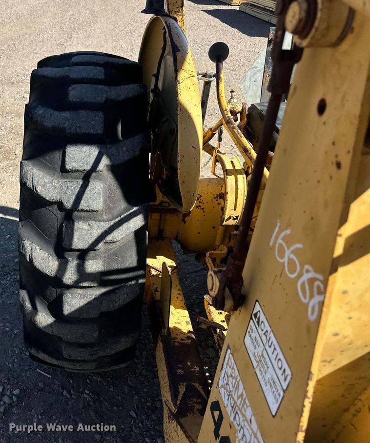 image for item EQ4639 Ford 445A tractor