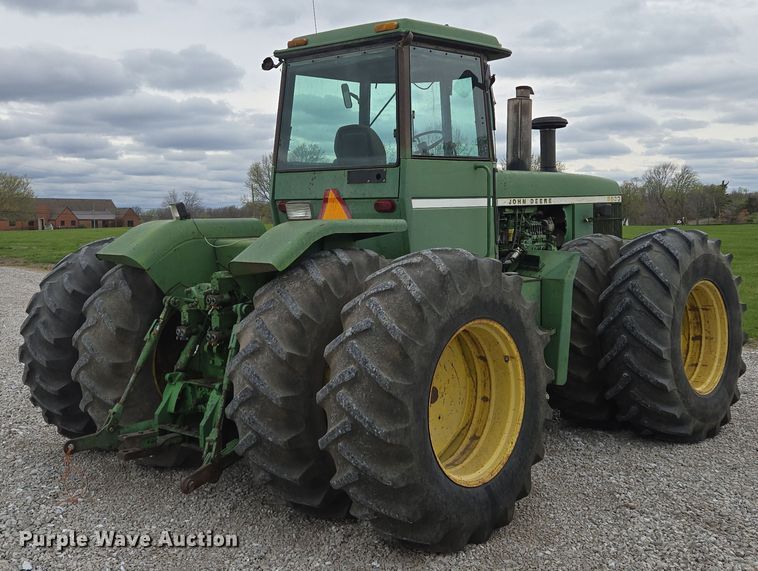 ういろう✕4 1976 JOHN DEERE 8630 4WD Tractor - United Edge Real Estate