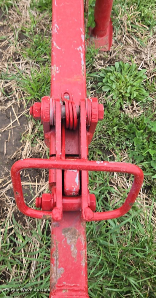 image for item EQ6995 Case 1063 corn head