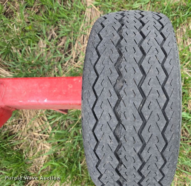 image for item EQ6995 Case 1063 corn head