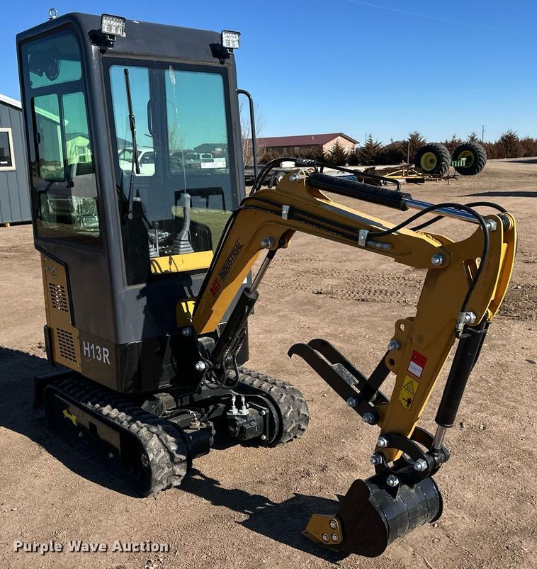 image for item ER8600 2024 AGT H13R mini excavator