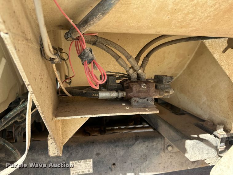 image for item ER8902 2012 International WorkStar 7400  feed mixer truck