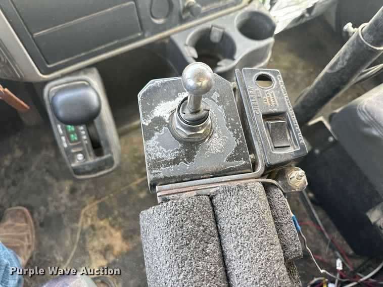 image for item ER8902 2012 International WorkStar 7400  feed mixer truck