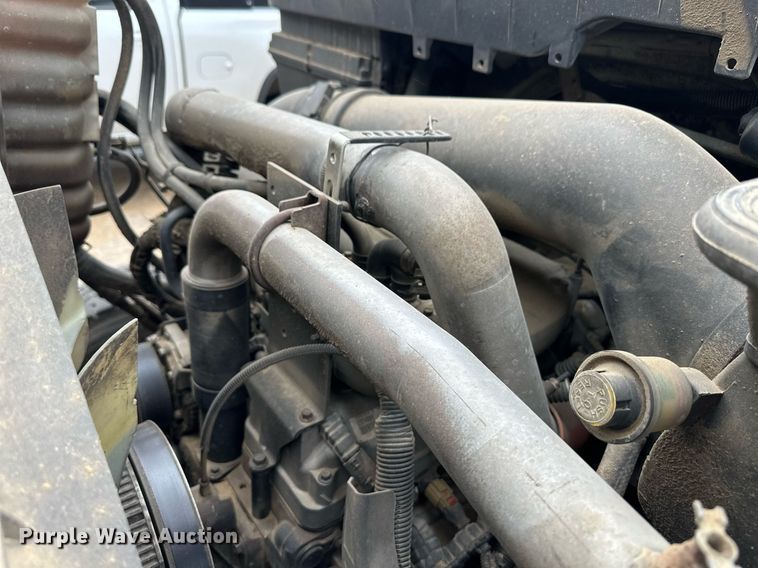 image for item ER8902 2012 International WorkStar 7400  feed mixer truck