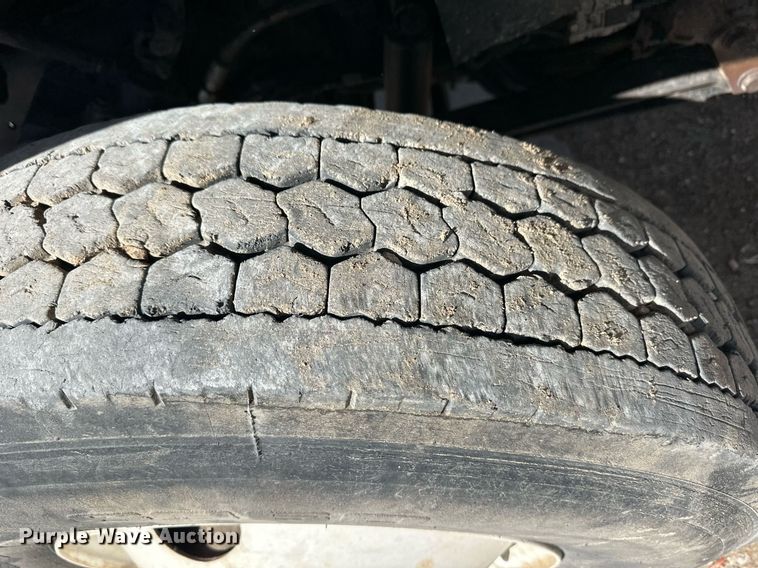 image for item ER8902 2012 International WorkStar 7400  feed mixer truck