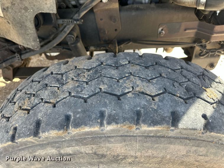 image for item ER8902 2012 International WorkStar 7400  feed mixer truck