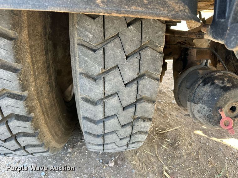 image for item ER8902 2012 International WorkStar 7400  feed mixer truck