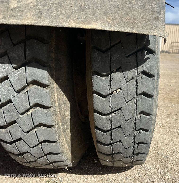 image for item ER8902 2012 International WorkStar 7400  feed mixer truck