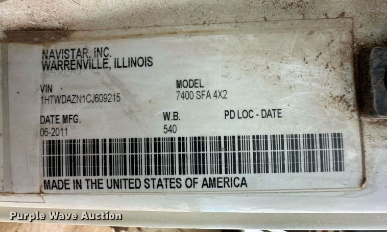 image for item ER8902 2012 International WorkStar 7400  feed mixer truck