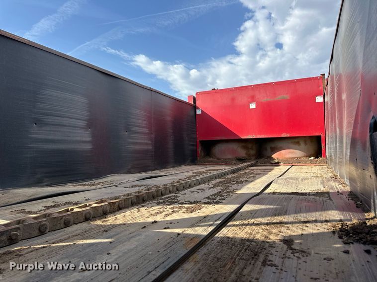 image for item ER8904 2006 Mack CV713 manure spreader truck