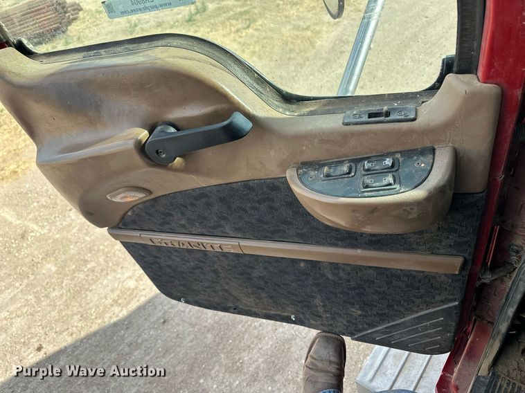 image for item ER8904 2006 Mack CV713 manure spreader truck