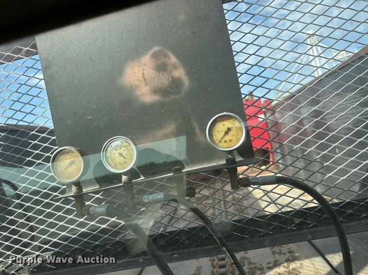 image for item ER8904 2006 Mack CV713 manure spreader truck