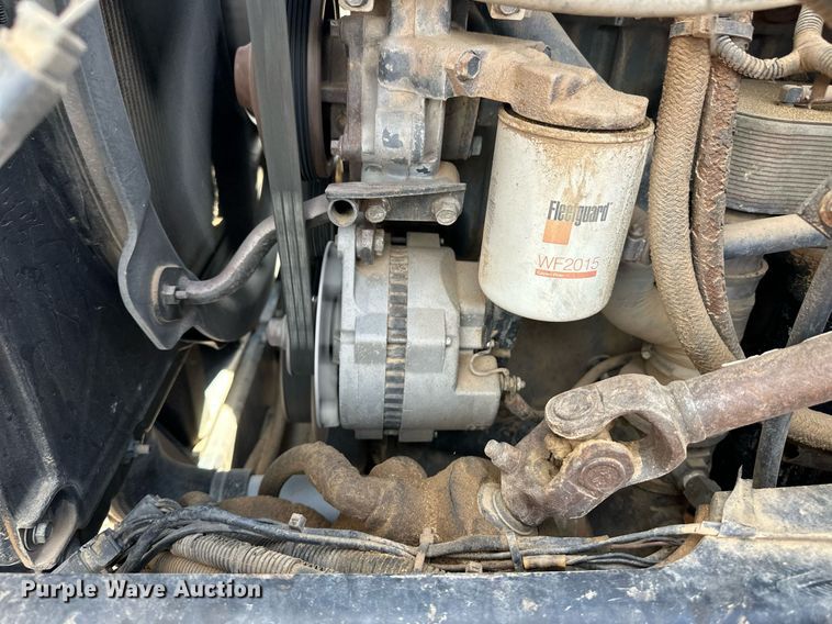 image for item ER8904 2006 Mack CV713 manure spreader truck