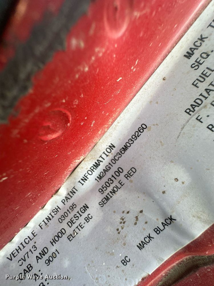 image for item ER8904 2006 Mack CV713 manure spreader truck