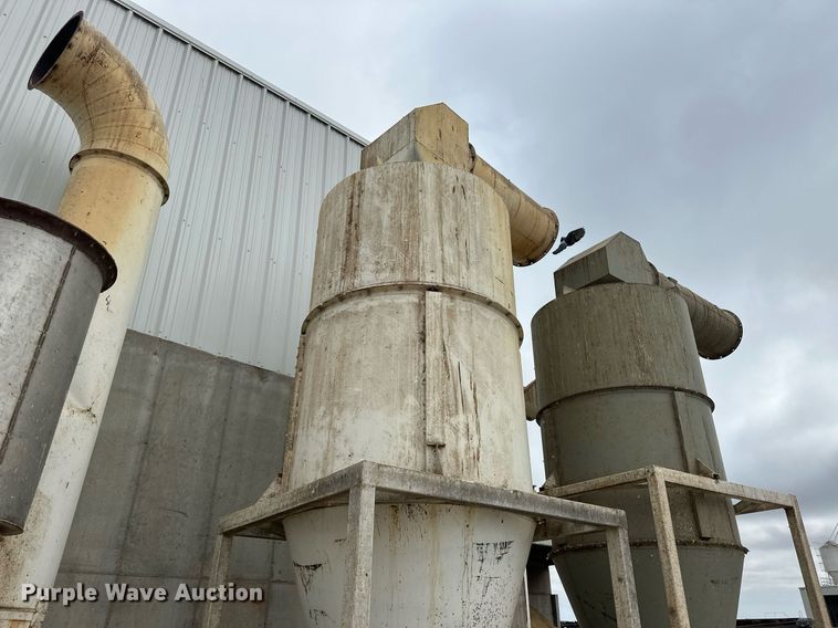 image for item ER8989 Vertical conveyor