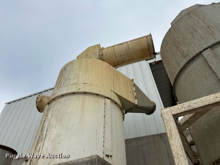 image for item ER8989 Vertical conveyor