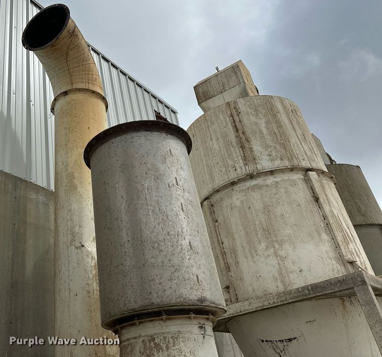 image for item ER8990 Vertical conveyor