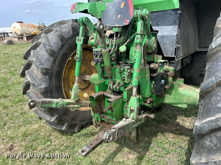 image for item ND9403 1997 John Deere 7210 tractor