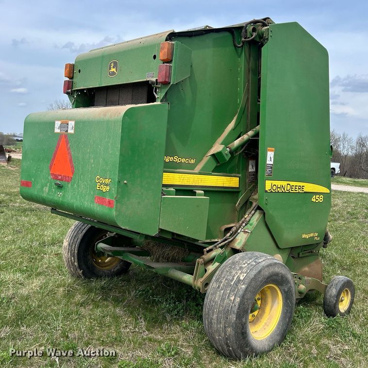 image for item ND9404 2012 John Deere 458 Silage Special  round baler