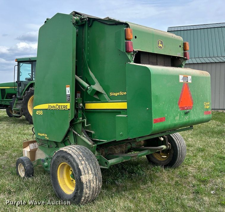 image for item ND9404 2012 John Deere 458 Silage Special  round baler