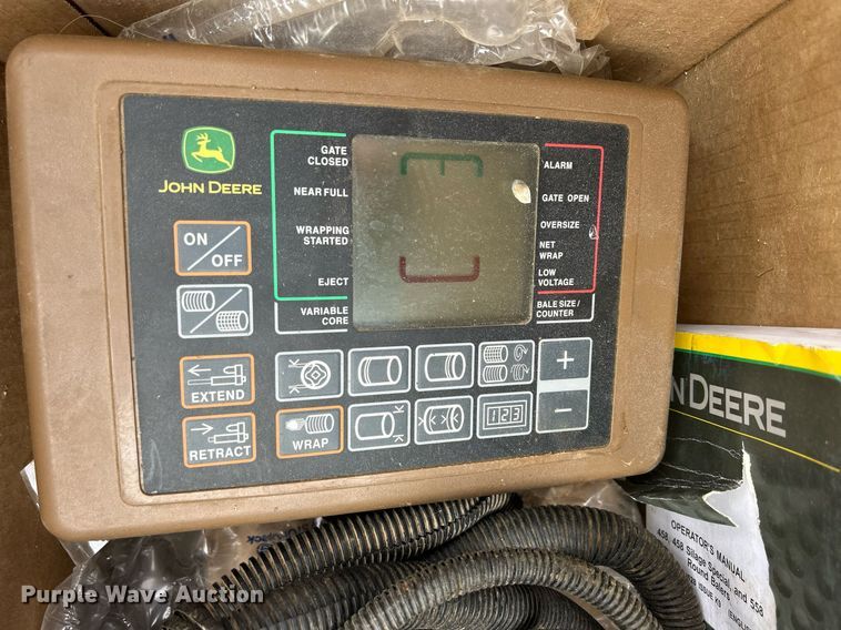 image for item ND9404 2012 John Deere 458 Silage Special  round baler