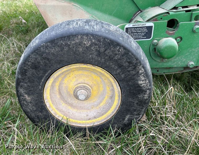 image for item ND9404 2012 John Deere 458 Silage Special  round baler