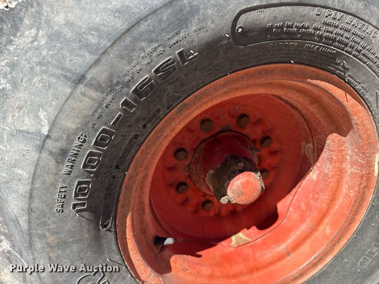 image for item NN9750 International 1466 tractor