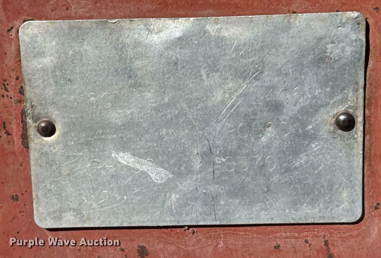 image for item NN9750 International 1466 tractor